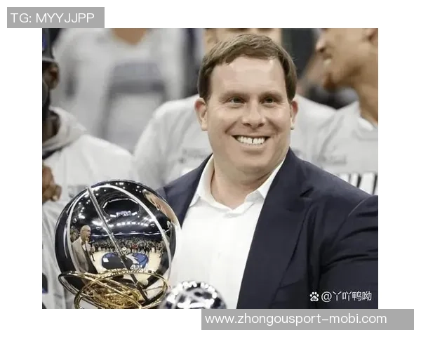 浓眉手部伤势好转无需手术六周后将再评估恢复情况